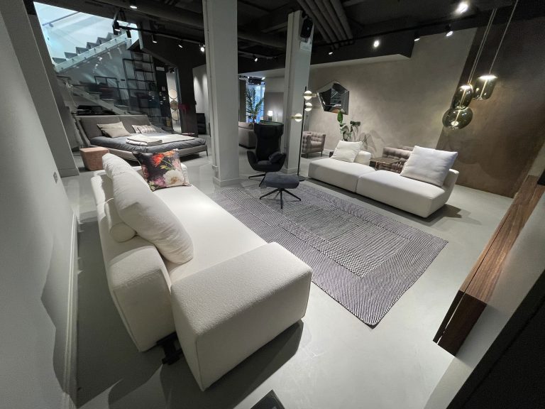 Showroom-Lama_gallery_03