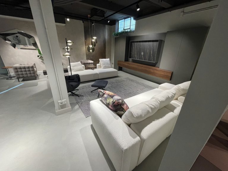 Showroom-Lama_gallery_04